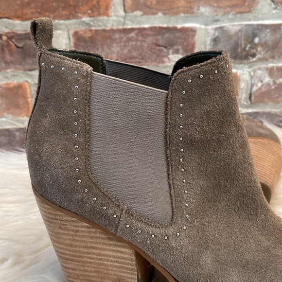 Marc Fisher Bellie Studded Suede Pull-on Booties, Size 10 - Picture 7 of 16